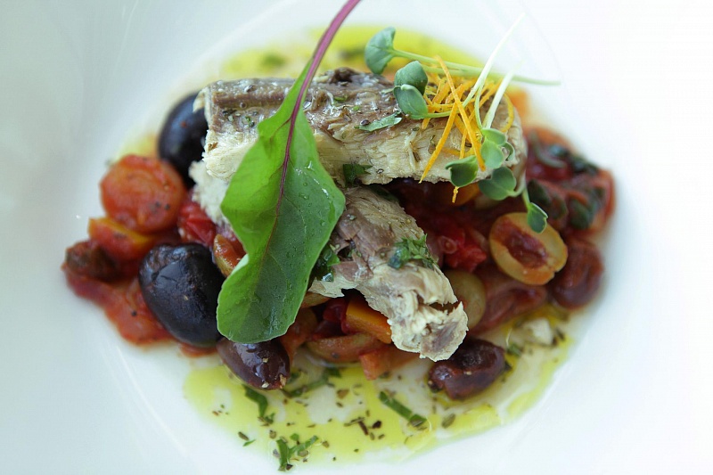 Mediterranean-style vegetables with Setra mackerel